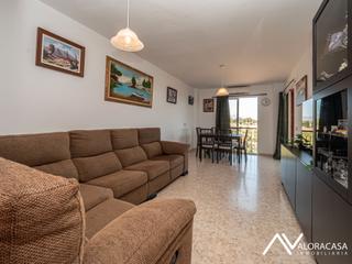 Appartement à Coín. Piso en venta en coín