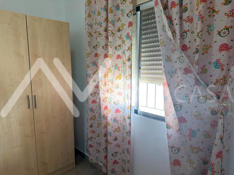 Foto 2d1f0ea2-9f58-45ab-994a-b3eea6cb3c8d. Piso  en venta en camino san rafael – o250j – en Málaga