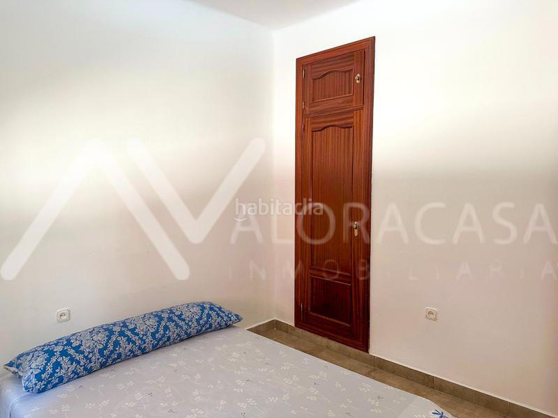 Foto 62f86df7-e8ab-465d-a433-d889a8a4a886. Piso  en venta en camino san rafael – o250j – en Málaga