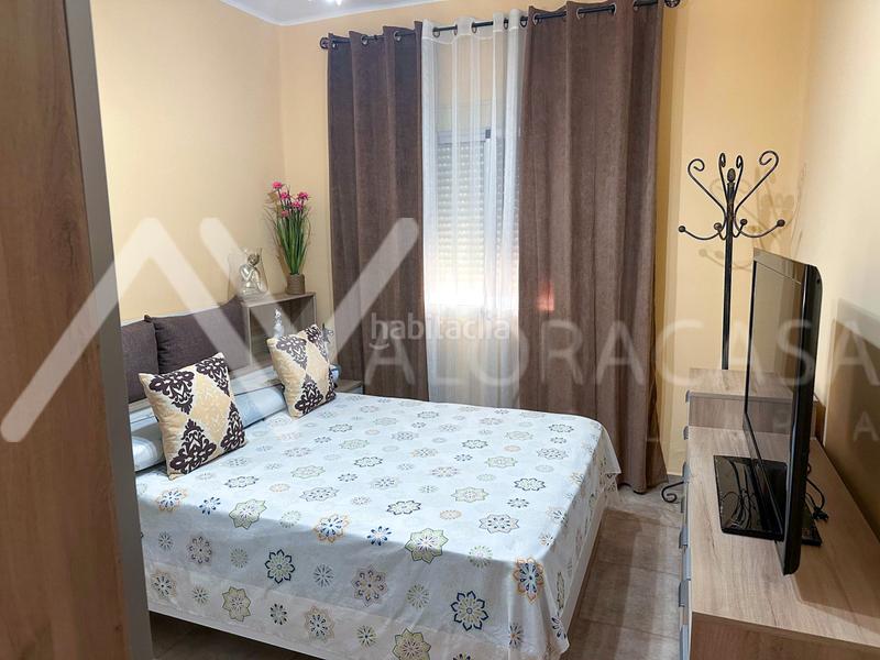 Foto b84529f6-e5d3-49c2-8515-2aa942be7284. Piso  en venta en camino san rafael – o250j – en Málaga