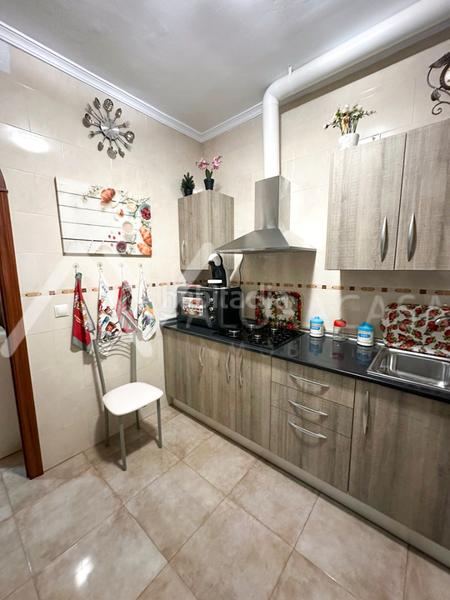 Foto e8fddf18-3e96-4812-9ebe-faf6d5990f93. Piso  en venta en camino san rafael – o250j – en Málaga