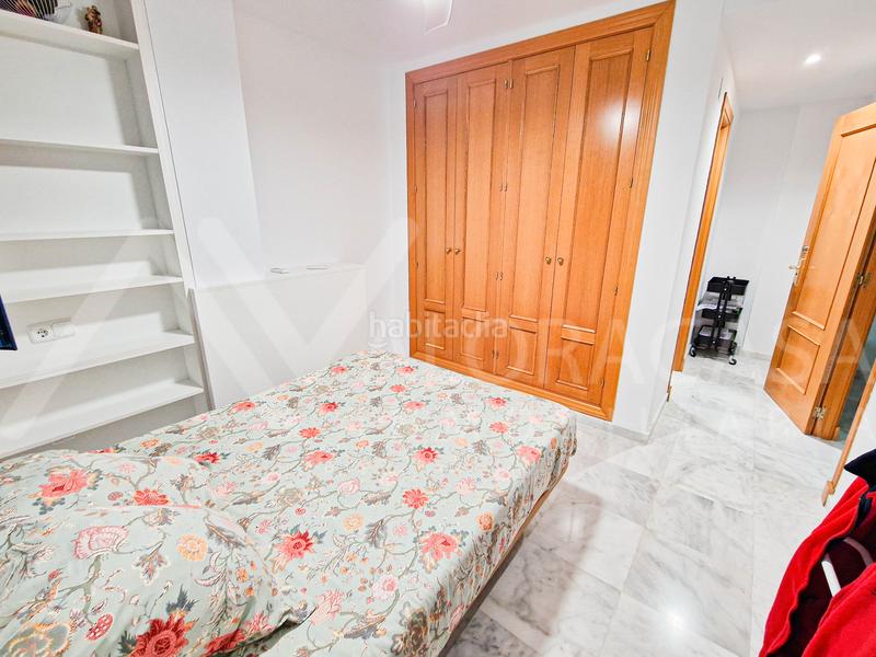 Foto b9f83b16-487d-407d-b42c-8540e337c7cf. Rent flat in Parque Ayala - Jardín de la Abadía - Huelín Málaga