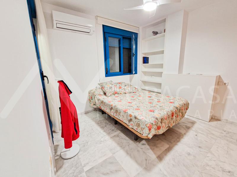 Foto bae0d1b0-4236-48eb-a735-2dcf423c82ee. Rent flat in Parque Ayala - Jardín de la Abadía - Huelín Málaga