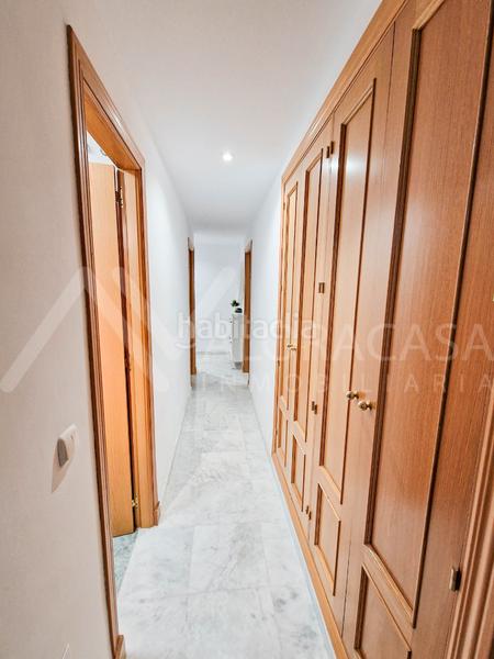 Foto d2985951-8905-4090-9a85-5b189f9ee42f. Rent flat in Parque Ayala - Jardín de la Abadía - Huelín Málaga