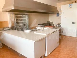 Local Comercial en Manantiales - Lagar - Cortijo. Local en venta en alhaurn de la torre