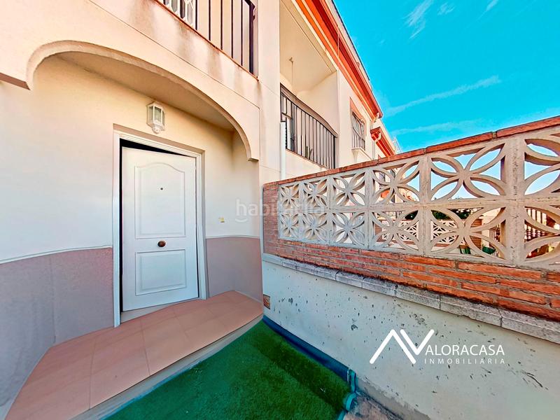 Foto 942753c7-5111-42b4-bf89-56379f4dffec. Casa a schiera con parcheggio piscina in Cártama