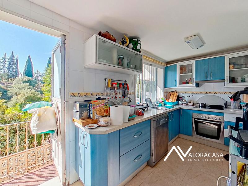 Foto e42c39fb-41ac-4482-87a0-db31105e90e8. Casa a schiera con parcheggio piscina in Cártama