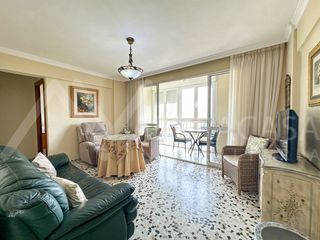 Piso en Calle héroe de sostoa 114. Piso en venta en huelin con vistas al mar