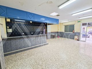 Lloguer Local Comercial a Calle río alcarrache 38. Local en alquiler en la princesa
