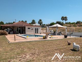Country house in Centro. Finca en venta en cártama -349sl-