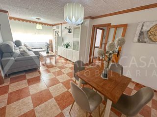 Etagenwohnung in Parque Ayala - Jardín de la Abadía - Huelín