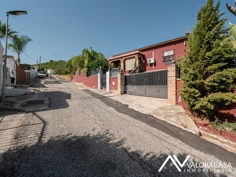 Foto a6c83505-981e-450c-8210-3857e53e6dbd. Chalet  independiente en Coín