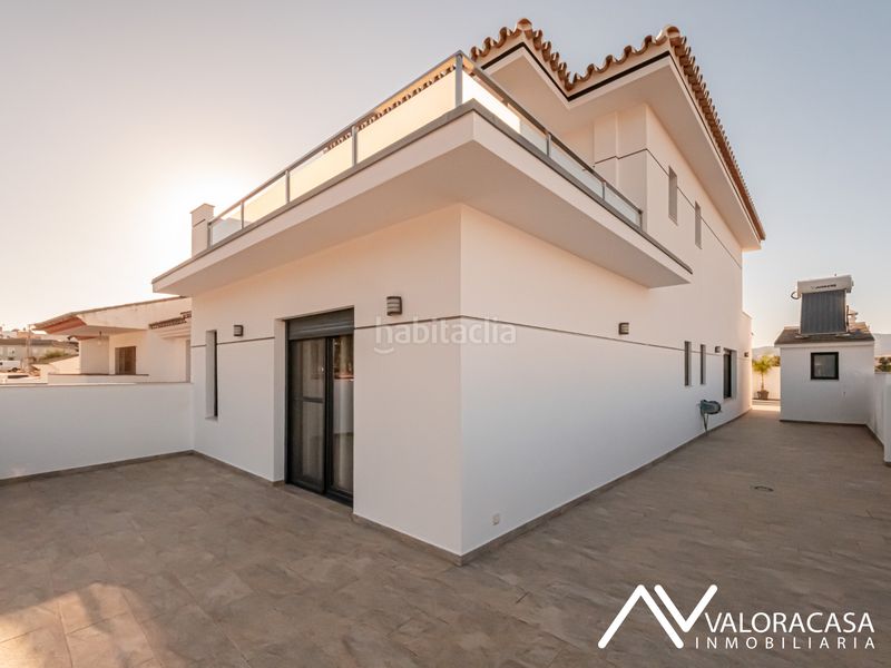 Foto 0cdcde6e-ba4d-42e7-ae7c-f0fb561b6d49. Chalet mit parking pool in Pizarra