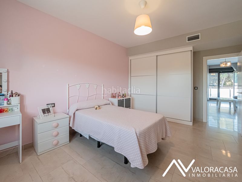 Foto 525e746c-44a5-4f79-83a3-f21d1a5d92d4. Chalet mit parking pool in Pizarra