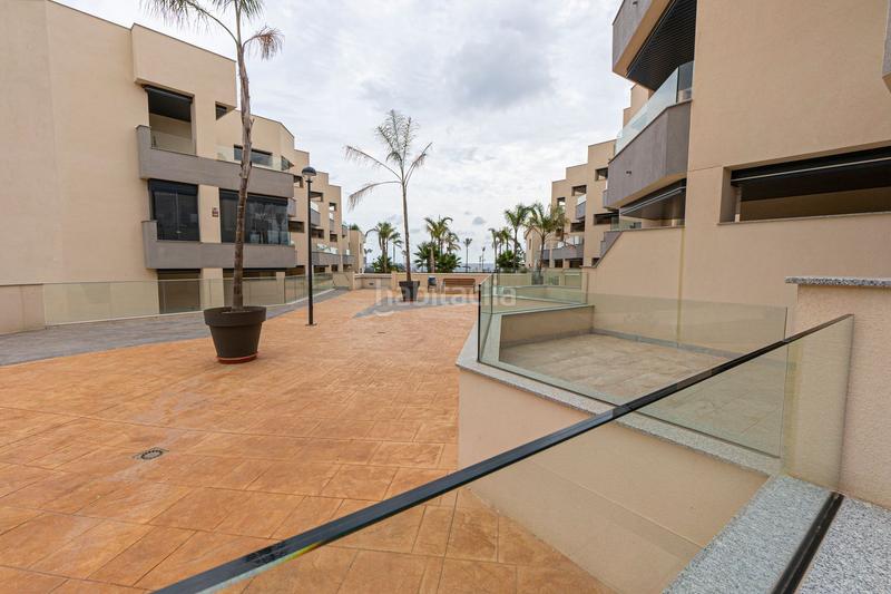 Foto 3aa13589-e94f-472a-9f3c-80f7330e463d. Piso casa en venta 2 habitaciones 2 baños. en Almayate Bajo