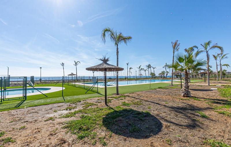 Foto 46c76153-7e3d-4e91-8429-3fa29da3cdb8. Piso casa en venta 2 habitaciones 2 baños. en Almayate Bajo