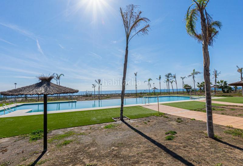 Foto 54776a93-e8b6-4a63-81d2-4ecc8932cd6b. Piso casa en venta 2 habitaciones 2 baños. en Almayate Bajo