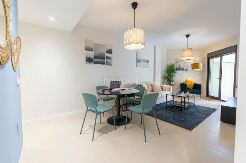 Foto e8dbcbd8-7e6e-43a0-b855-958d9991cafb. Piso casa en venta 2 habitaciones 2 baños. en Almayate Bajo