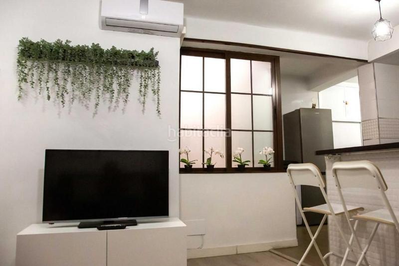 Foto c84b8457-9891-49bf-a3f8-c94166334910. Flat in La Merced Málaga