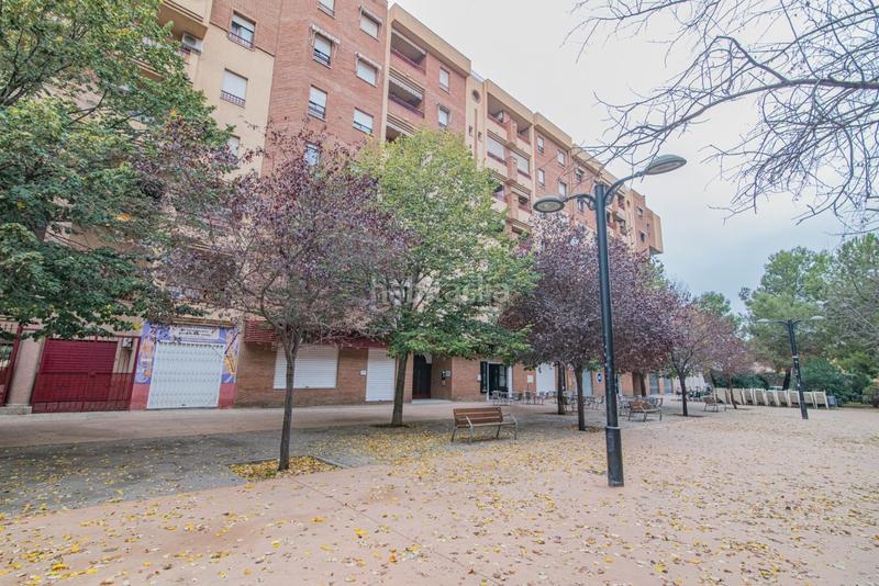 Foto a77599b2-da02-45bc-b618-76205335b402. Piso casa en venta 3 habitaciones 2 baños. en Castaño - Mirasierra Granada