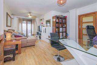 Piso en Barrio de Zaidn. Casa en venta 3 habitaciones 2 baos.