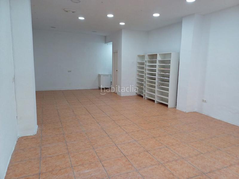 Foto a8bea0b0-a0bf-4a4f-862c-8990f52c6383. Local comercial local en venta en Angustias - Chana - Encina Granada