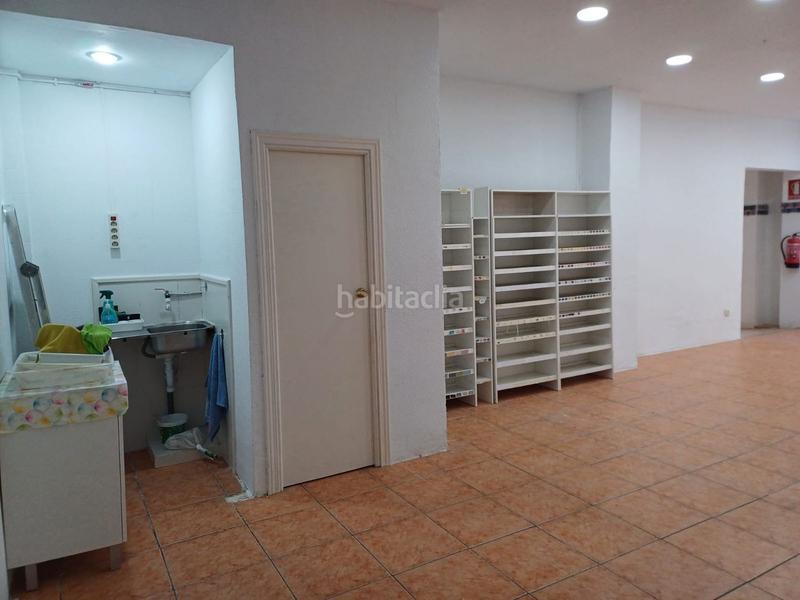 Foto b786cf57-4086-46dd-9166-f4200a2c7afc. Local comercial local en venta en Angustias - Chana - Encina Granada