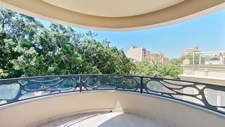 Pis a Centro Histórico. Casa en venta 2 habitaciones 2 baños.