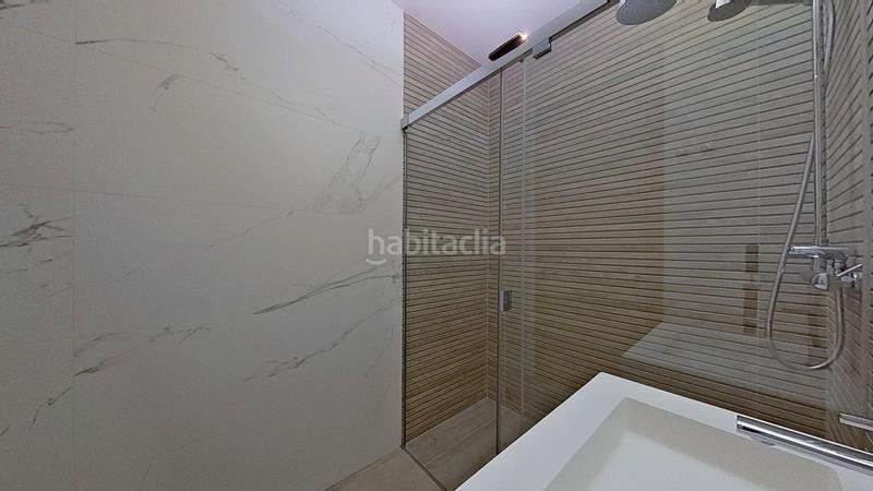 Foto 8cade90d-fed6-479b-bfac-6f5c921b2987. Etagenwohnung mit parking in Centro Histórico Málaga