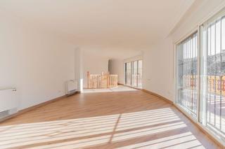 Xalet a Altos de la Zubia. Chalet en venta 4 habitaciones 2 baños.