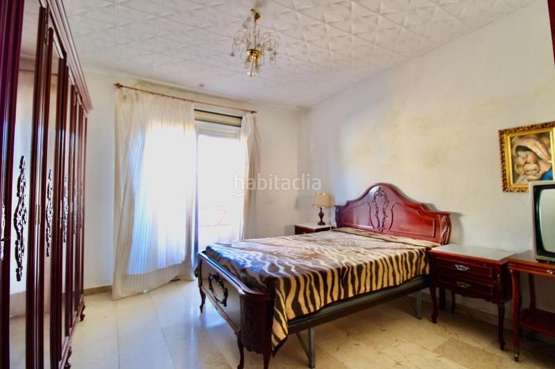 Foto 023ff13e-6290-4acb-b5c5-03f2537783bb. Chalet  en venta 3 habitaciones 2 baños. en Gabias (Las)