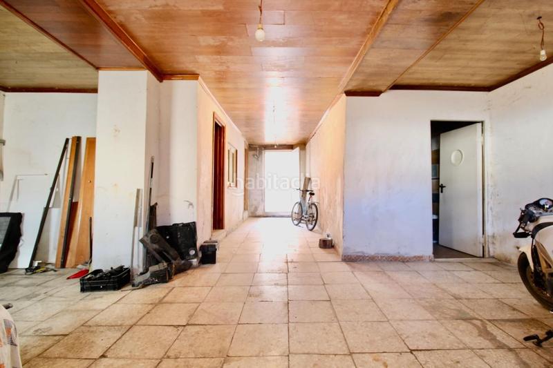 Foto 64dc105b-18a7-4a1c-9537-db250ca77edf. Chalet  en venta 3 habitaciones 2 baños. en Gabias (Las)