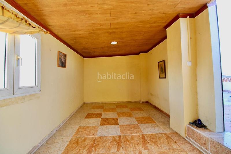 Foto 661ac812-2a40-4479-ac58-a108b80cc75a. Chalet  en venta 3 habitaciones 2 baños. en Gabias (Las)