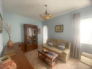 Xalet en Surez. Chalet en venta 3 habitaciones 1 baos.