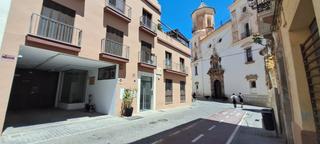 Parking coche en La Goleta - San Felipe Neri. Garaje en venta