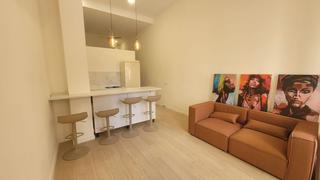 Rent Flat in Gibralfaro. Casa en alquiler 1 habitaciones 1 baños.