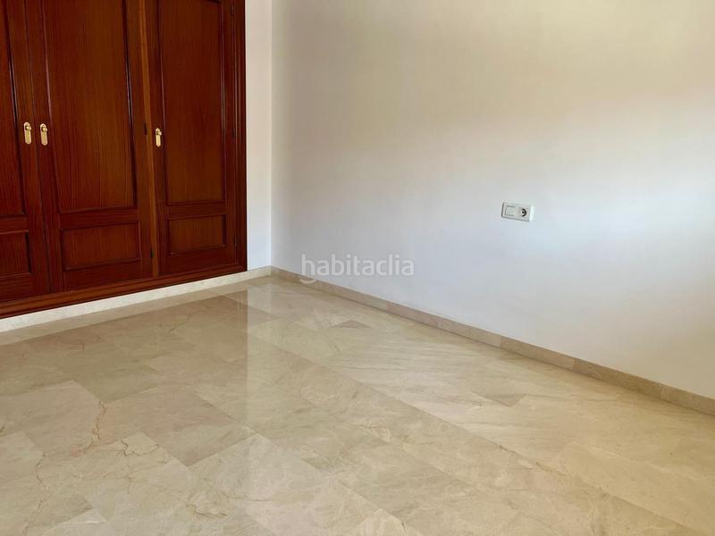 Foto d7336966-4763-492f-9aa5-59da7a9df830. Chalet in Casco Histórico Churriana de la Vega