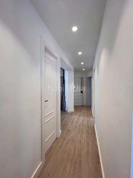 Foto 5a0ca9e7-ef55-4559-9210-ae3b4e307807. Piso casa en venta 3 habitaciones 2 baños. en Suárez Málaga