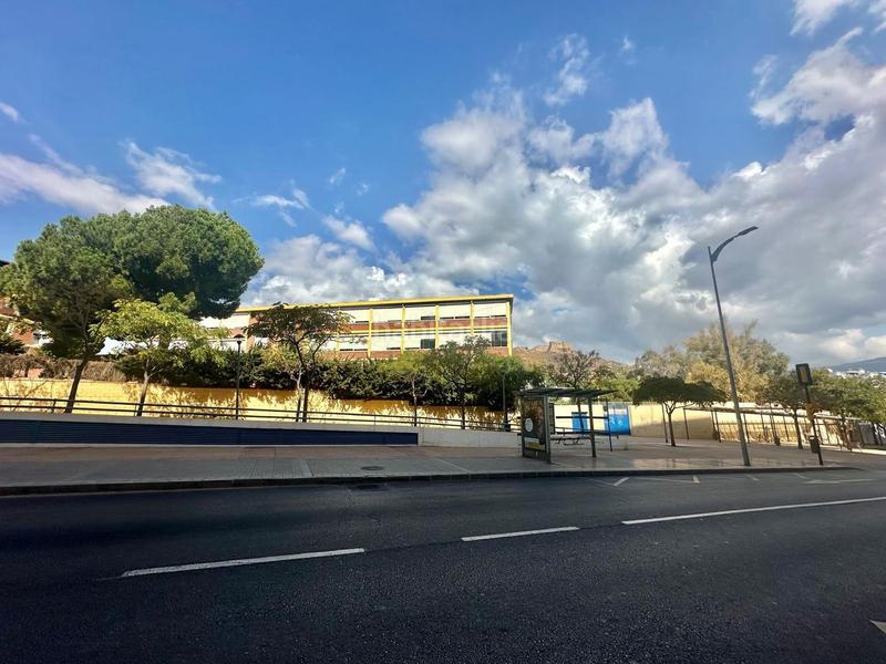 Foto 7658469f-43e2-4e90-a53e-4d022b9e6599. Appartamento in Parque Victoria Eugenia Málaga