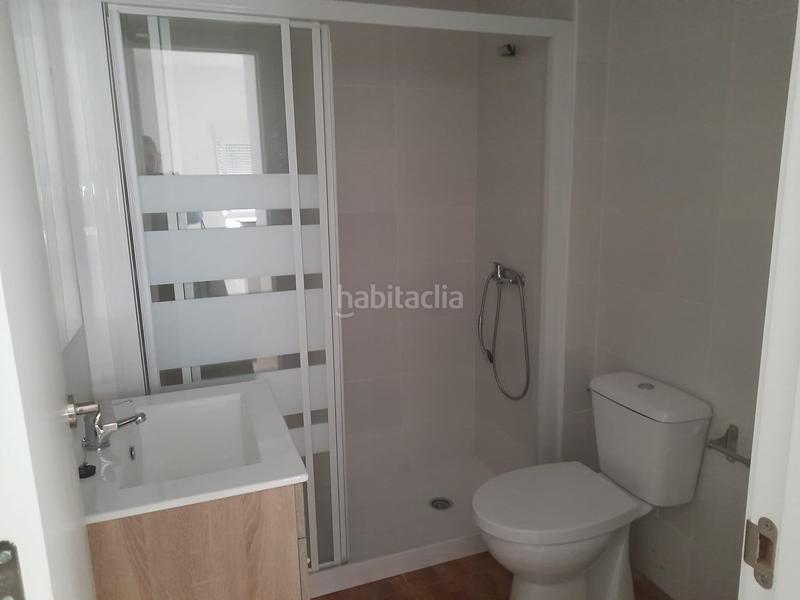 Foto f97127ce-ca8a-45f2-9561-9561621b4e7a. Appartamento con parcheggio in Parque Victoria Eugenia Málaga