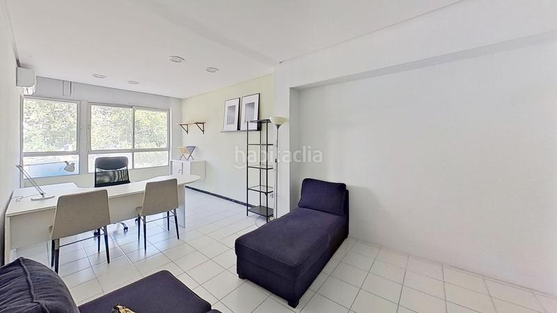 Foto 12ca8de2-1474-40fa-b4b0-f1c7d73ea7ac. Ufficio in Distrito Zeta - Recinto Ferial Cortijo de Torres Málaga