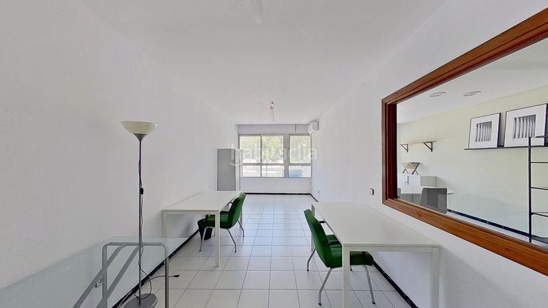 Foto 6404953b-0160-4dbc-af6c-8b2b2ad65f25. Ufficio in Distrito Zeta - Recinto Ferial Cortijo de Torres Málaga