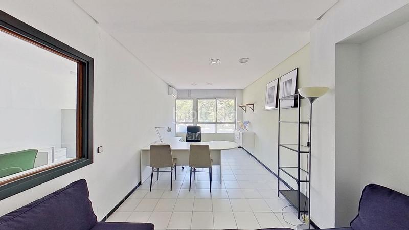 Foto 866e260b-6387-4a4a-8a79-9f92142df860. Ufficio in Distrito Zeta - Recinto Ferial Cortijo de Torres Málaga