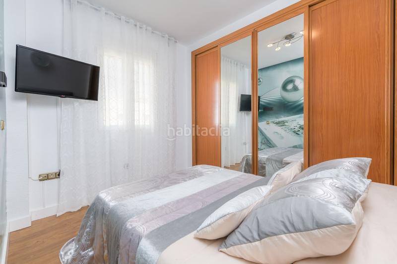 Foto 9d3e99c7-8a99-4932-9bb4-f4a738d1a799. Appartamento in Parque Ayala - Jardín de la Abadía - Huelín Málaga