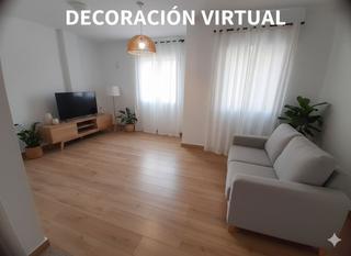 Pis a Perchel Sur - Plaza de Toros Vieja. Casa en venta 4 habitaciones 1 baños.