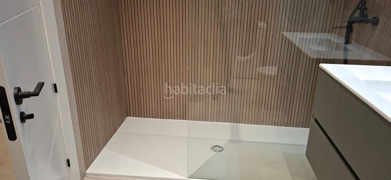 Foto b5d6a734-593c-43bc-a366-ca3f636d46f5. Estudi a El Ejido Málaga