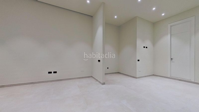 Foto cd7d7a84-2e36-44b6-bf3e-bf24e5d84e13. Estudi a El Ejido Málaga