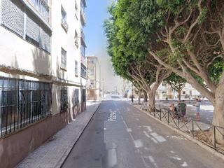 Pis a Dos Hermanas - Nuevo San Andrés. Casa en venta 3 habitaciones 1 baños.