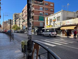 Pis a Barrio de Zaidín. Casa en venta 3 habitaciones 2 baños.