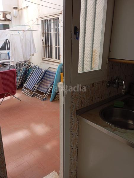 Foto 2f778d3f-a553-42ba-8afe-14c945ac2aad. Piso casa en venta 4 habitaciones 2 baños. en La Trinidad Málaga